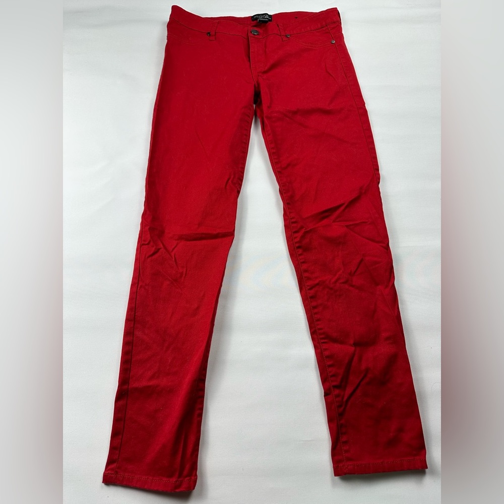 Red stretchy cotton/spandex pants. Size juniors 13/14